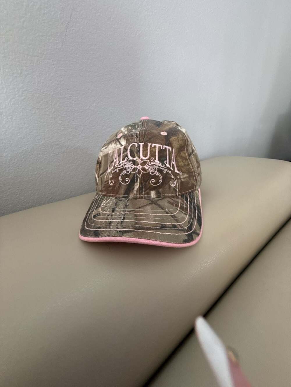 Calcutta Camo Pink Skull Baseball Cap